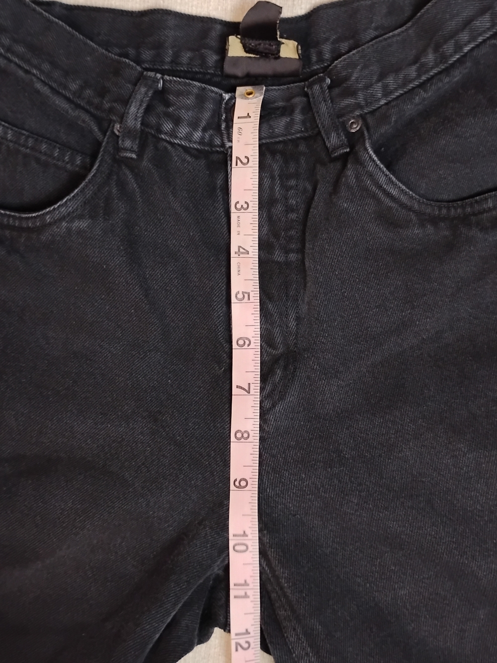 High Rise Mom Jeans - Picture 6 of 10